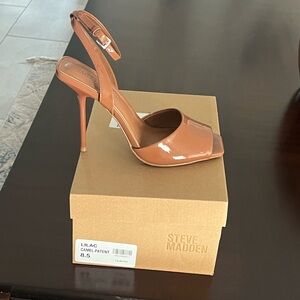 Steve Madden Camel Patent Heels
